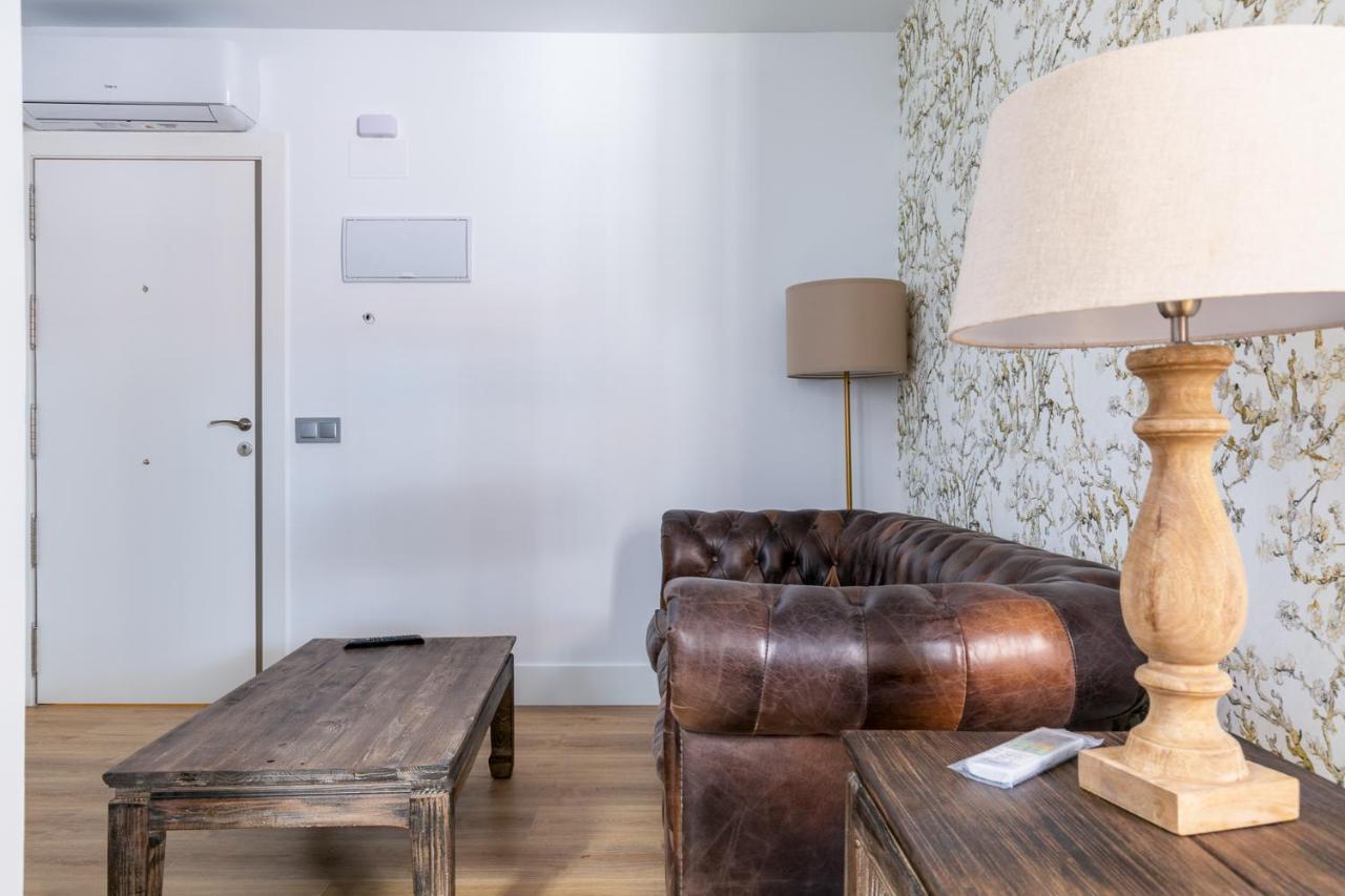 Apart-hotel H-a Quo 3*