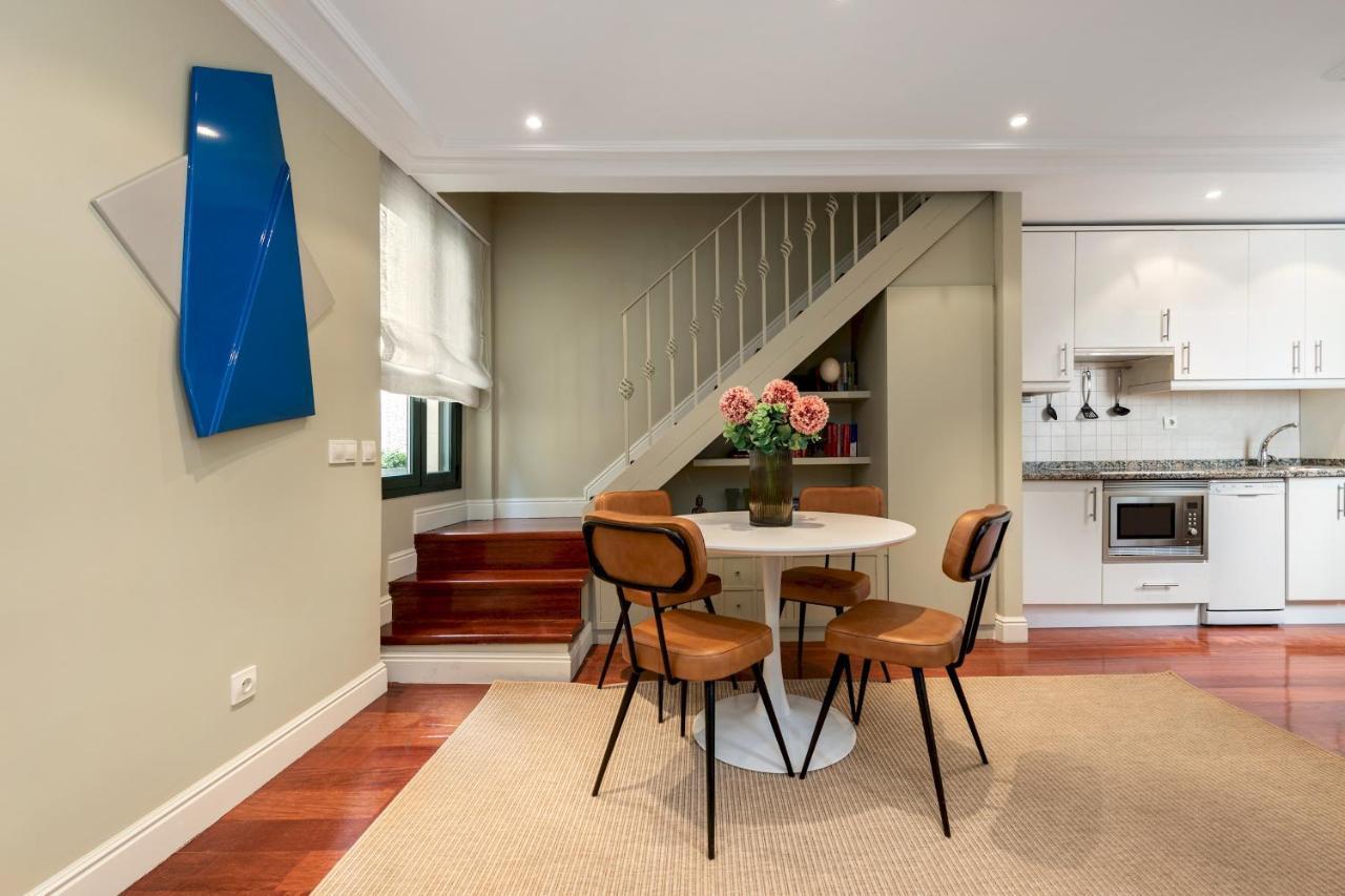 2 Bedrooms 2 Bathrooms- Penthouse- Almagro- Mintystay Apartment Madrid