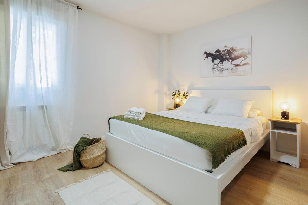 Apartment Genesis In Madrid