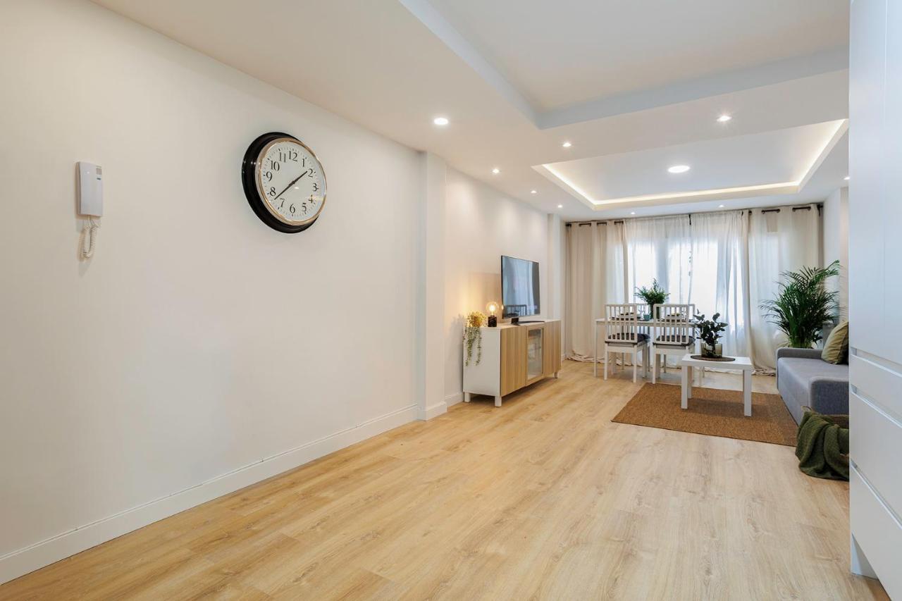 Apartment Genesis In