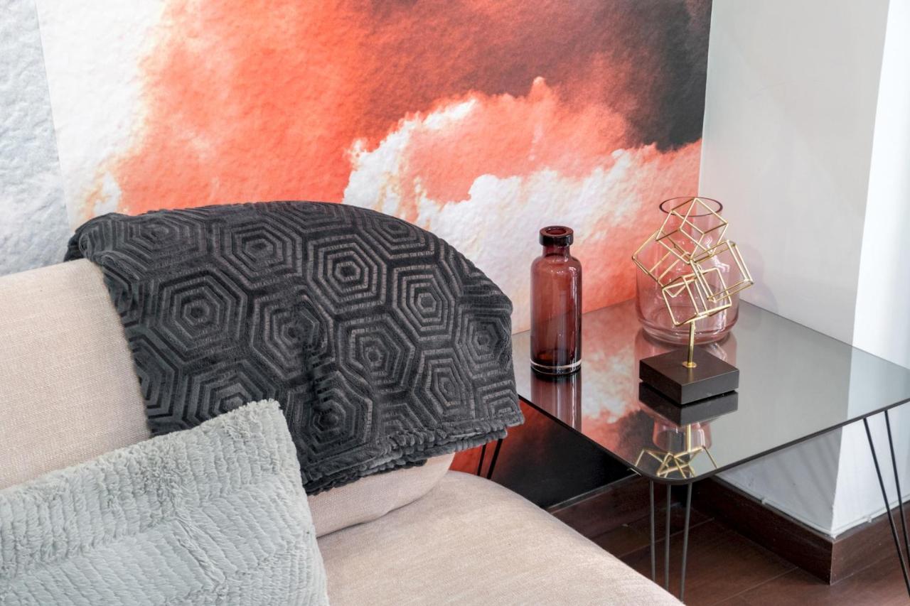 2 Bedrooms 2 Bathrooms Furnished - Malasana - Bright Stylish - Mintystay Apartment