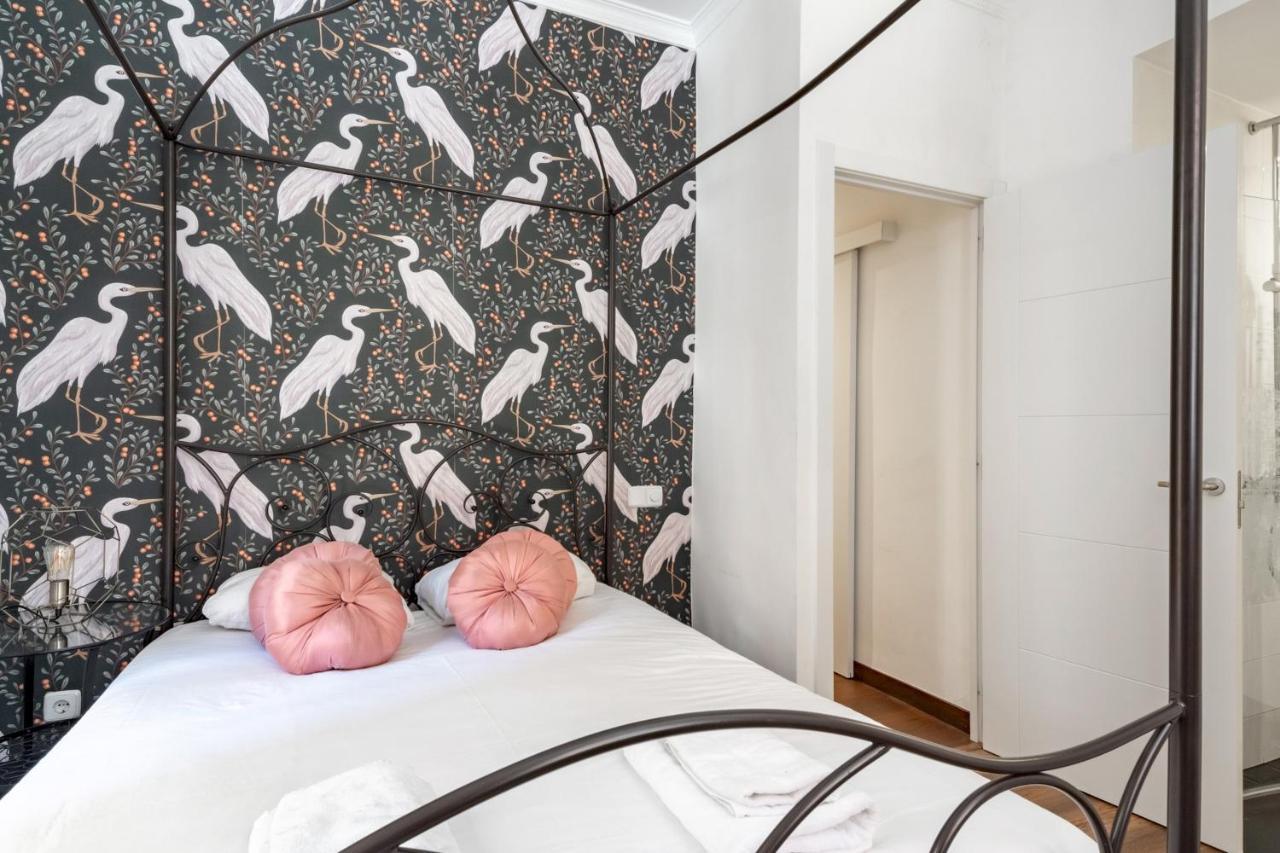2 Bedrooms 2 Bathrooms Furnished - Malasana - Bright Stylish - Mintystay * Madrid