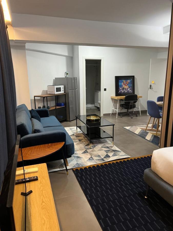 Modular Alfonso Gomez * Madrid