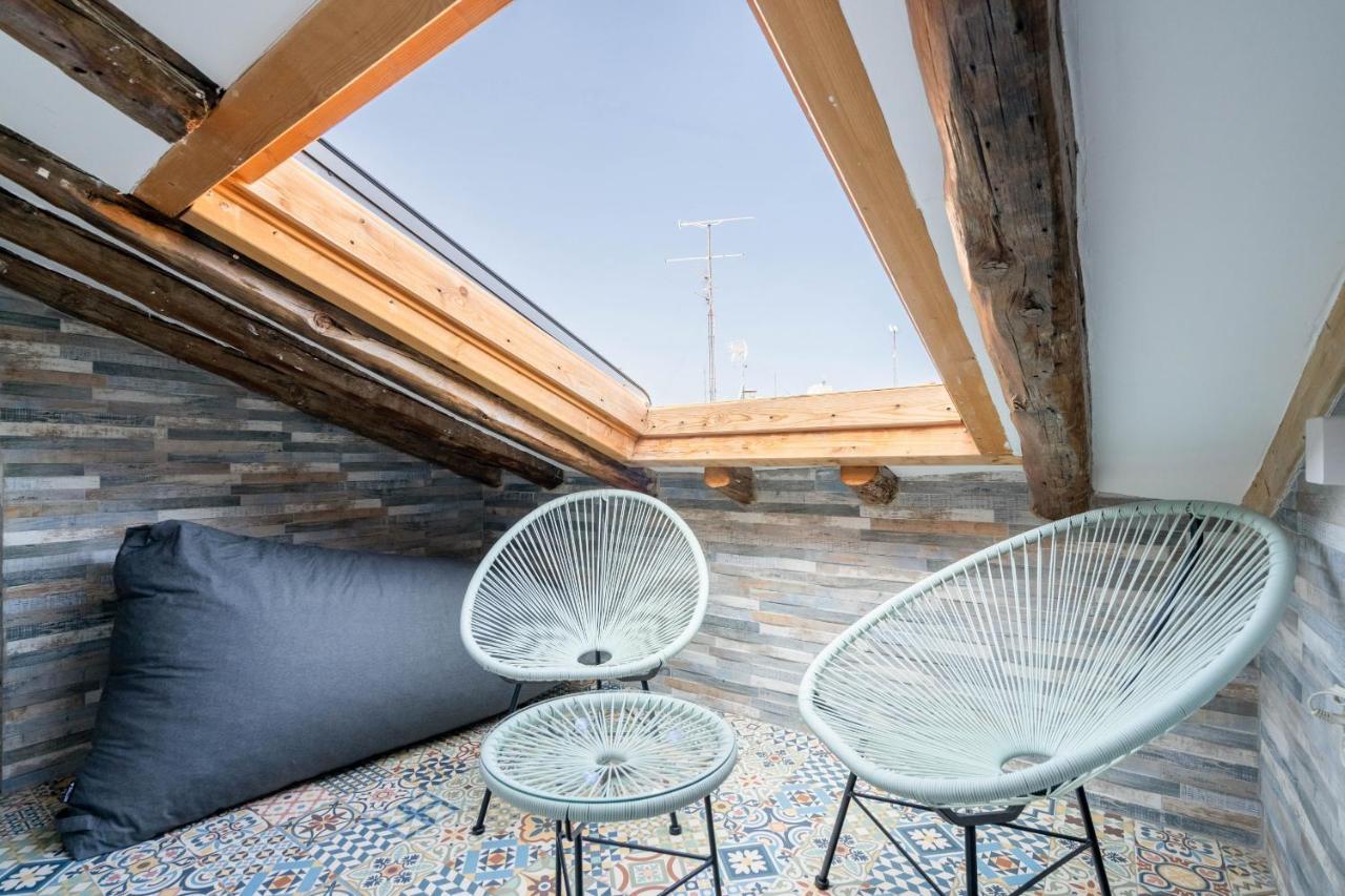 Apartamento Atico En El Centro Madri