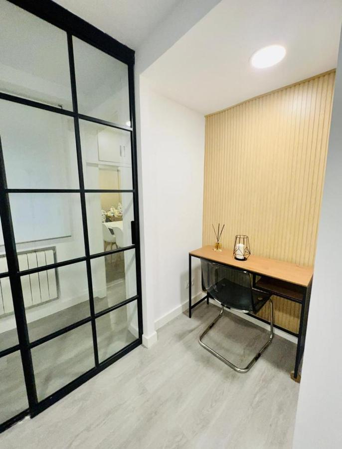 Flat Near Real Stadium