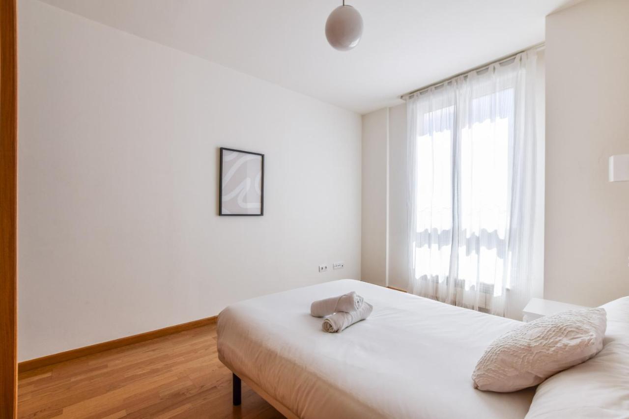 Apartment Apartamento En Gran Via 6 Personas *