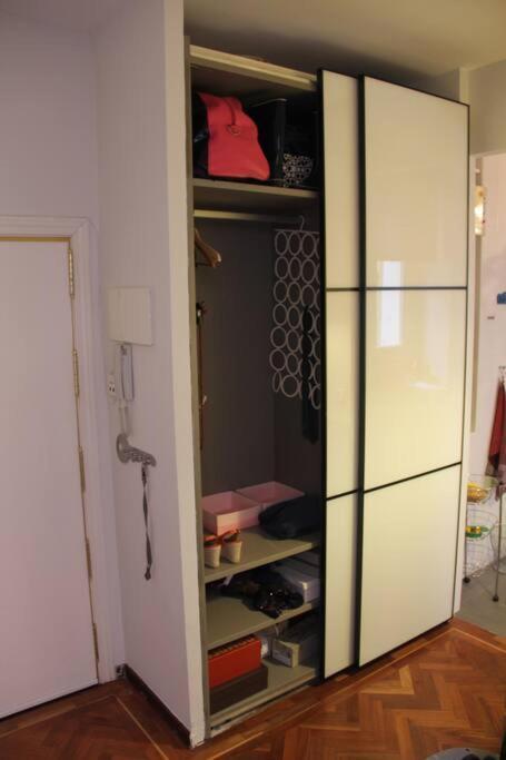 Lejlighed Exclusivo Y Acogedor Con Balcon En Chueca, Con Aire Acondicionado Y Calefaccion *