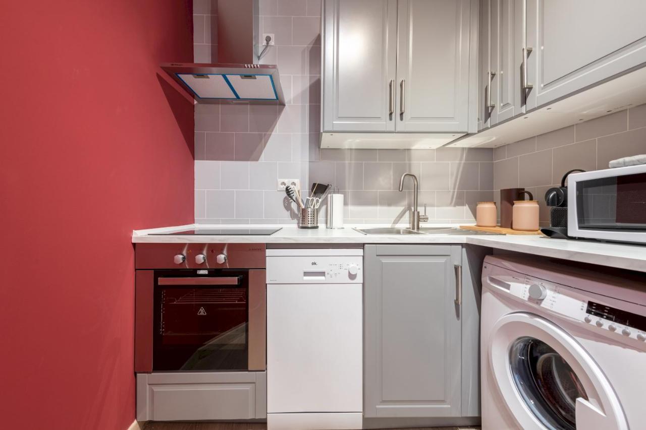 Apartamento 3 Bedrooms 1 Bathroom Furnished - Lavapies- Mintystay