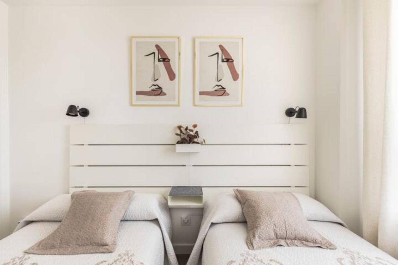 Piso Climatizado Y Parking Lejlighed Madrid