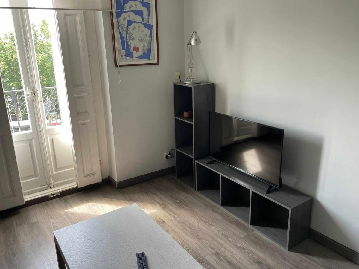 Estudio Con Vistas Alcalaretiro Apartment *
