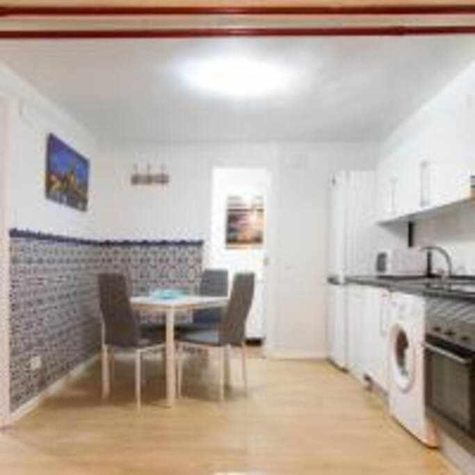 Sotano En Gran Via Apartment Madrid