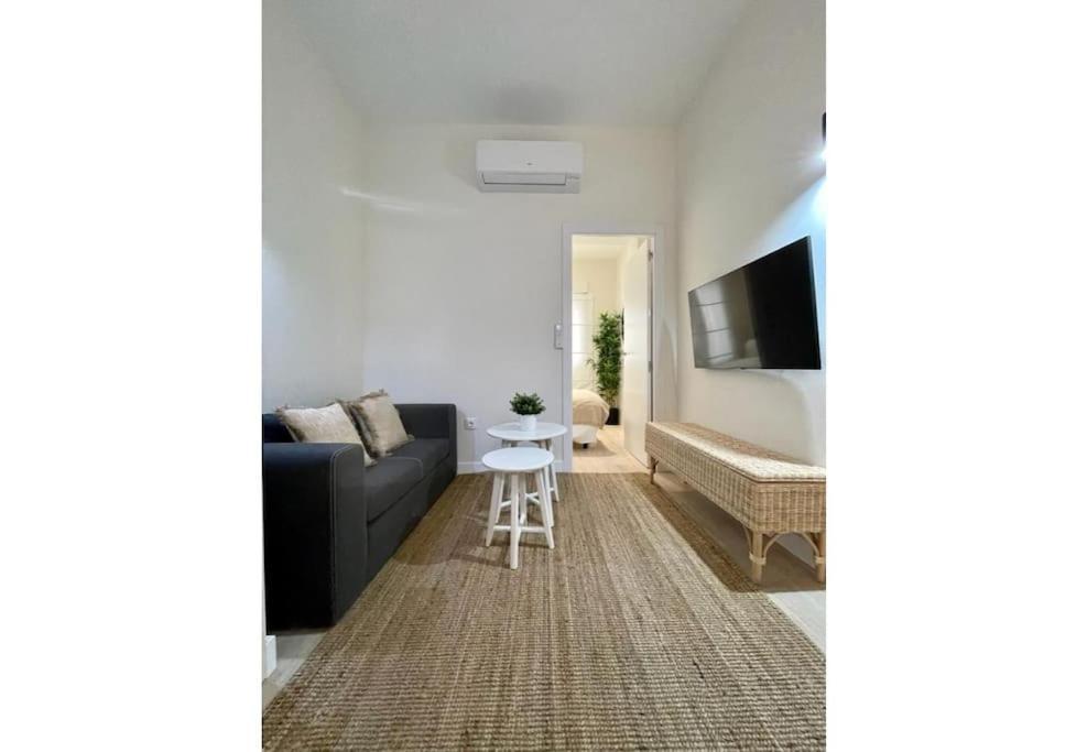 Cool Apt 1hab 4 Pax En La Plaza De Chueca *