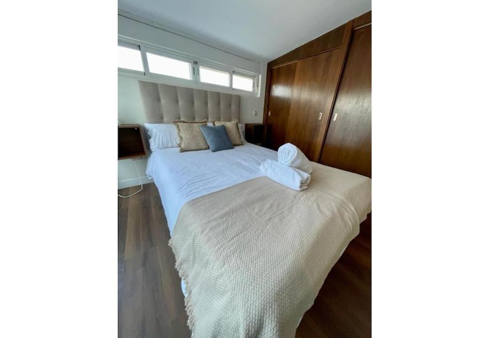 Bohemio Apt 1hab 4pax En La Plaza De Chueca Apartment *