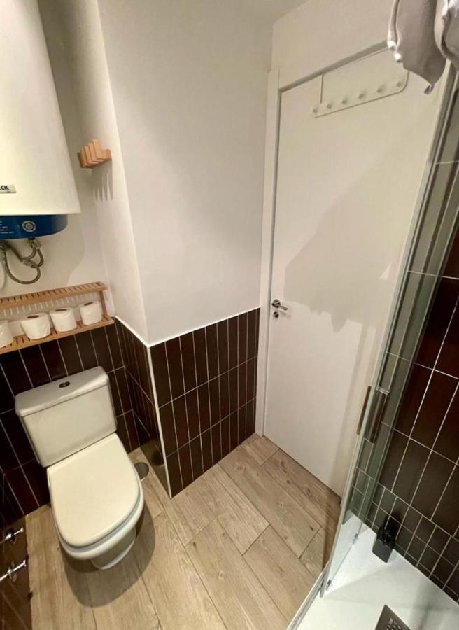 Bohemio Apt 1hab 4pax En La Plaza De Chueca Apartment *