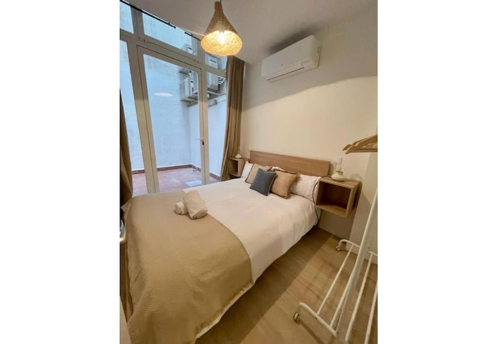 Apartment Cool Apt 9 Pax En Plena Plaza De Chueca