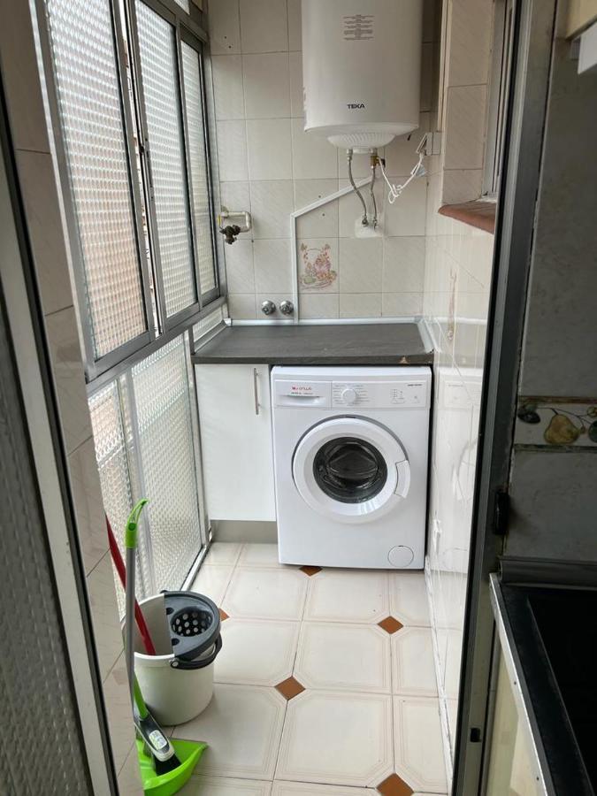 C8 Comodo Piso De 3 Cerca Del Centro De Apartment