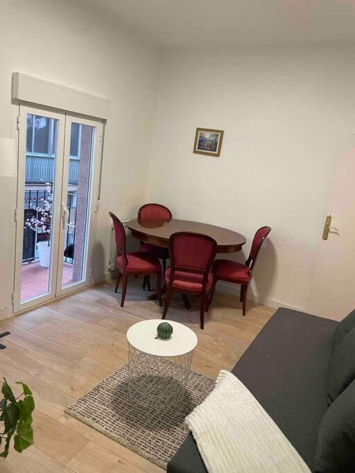 Ar2 Luminoso Piso De 3 Habs Con Balcon Y Wifi Apartment Madrid