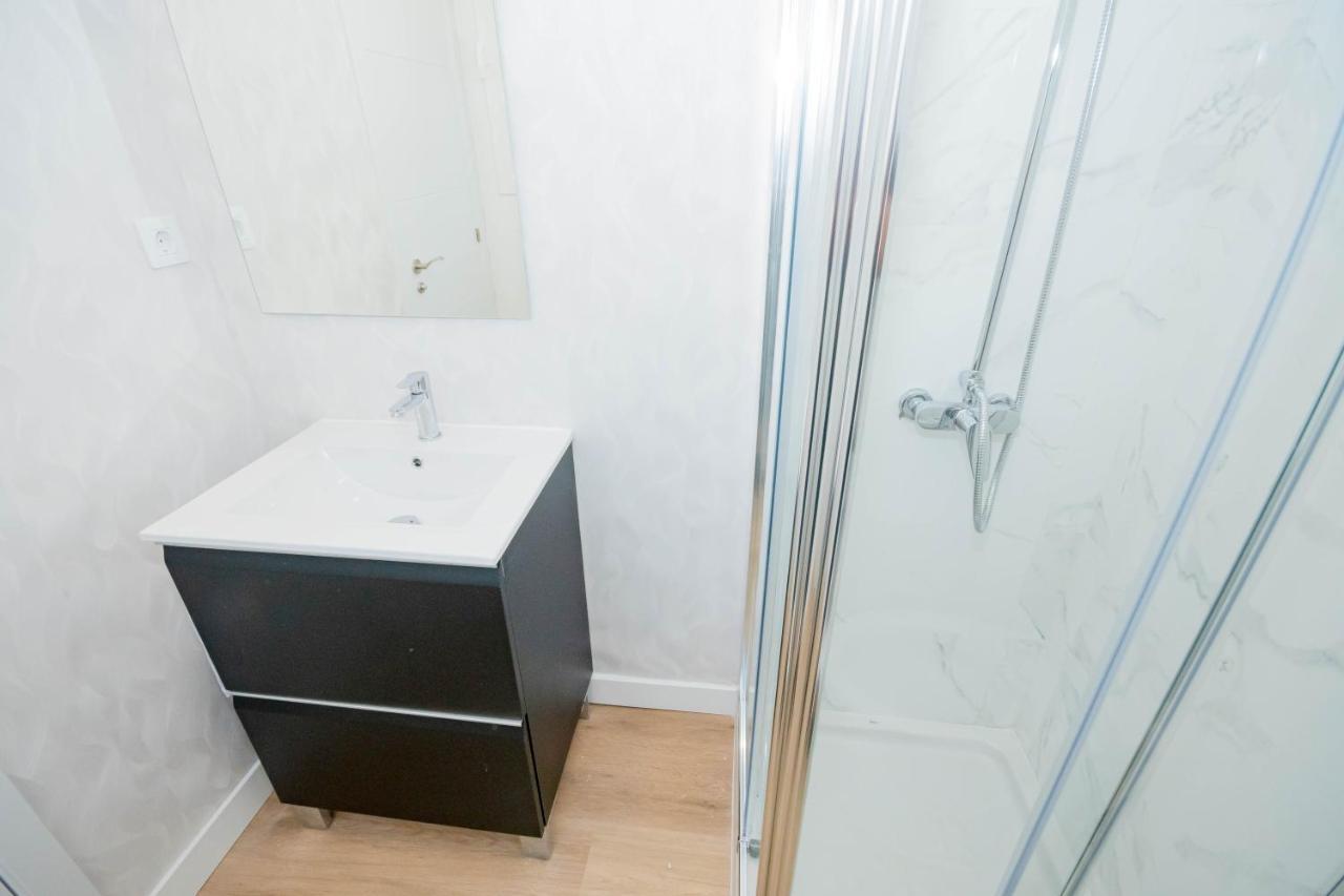 For Cozy And Charming 3-bedroom Temporal In Asr18 * Madrid