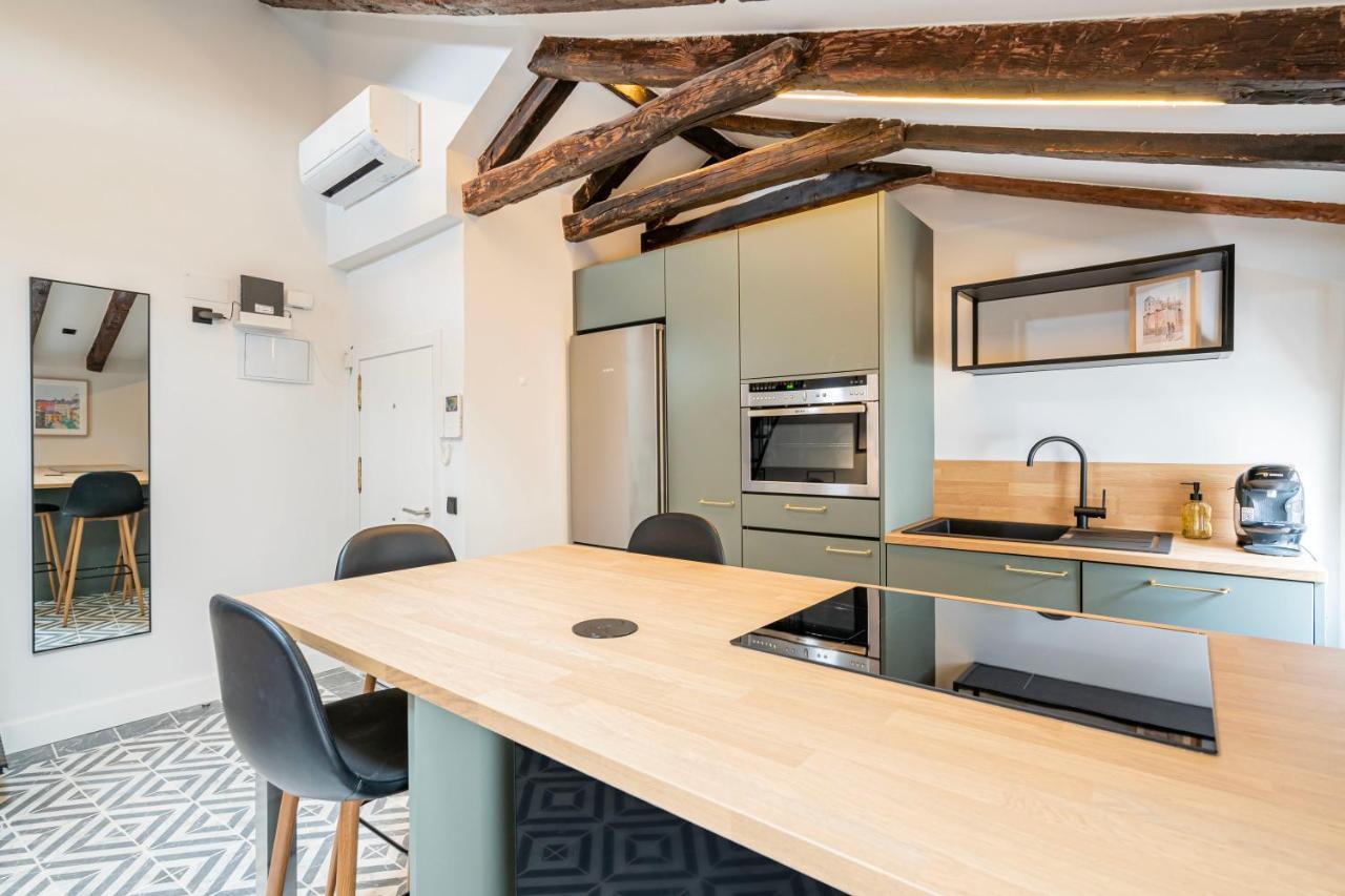 Apartment For Ap Temporal Rastro Madrid-cascorro Fcg9 *