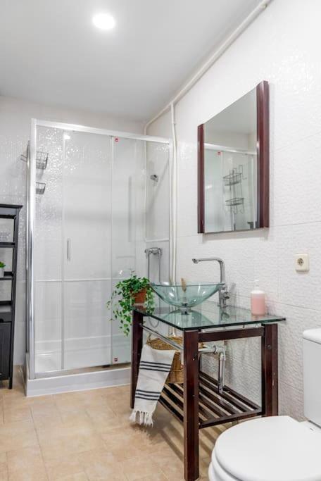 Flat For Groups 8 People In Gran Via-cgrac4 Apartamento Madri