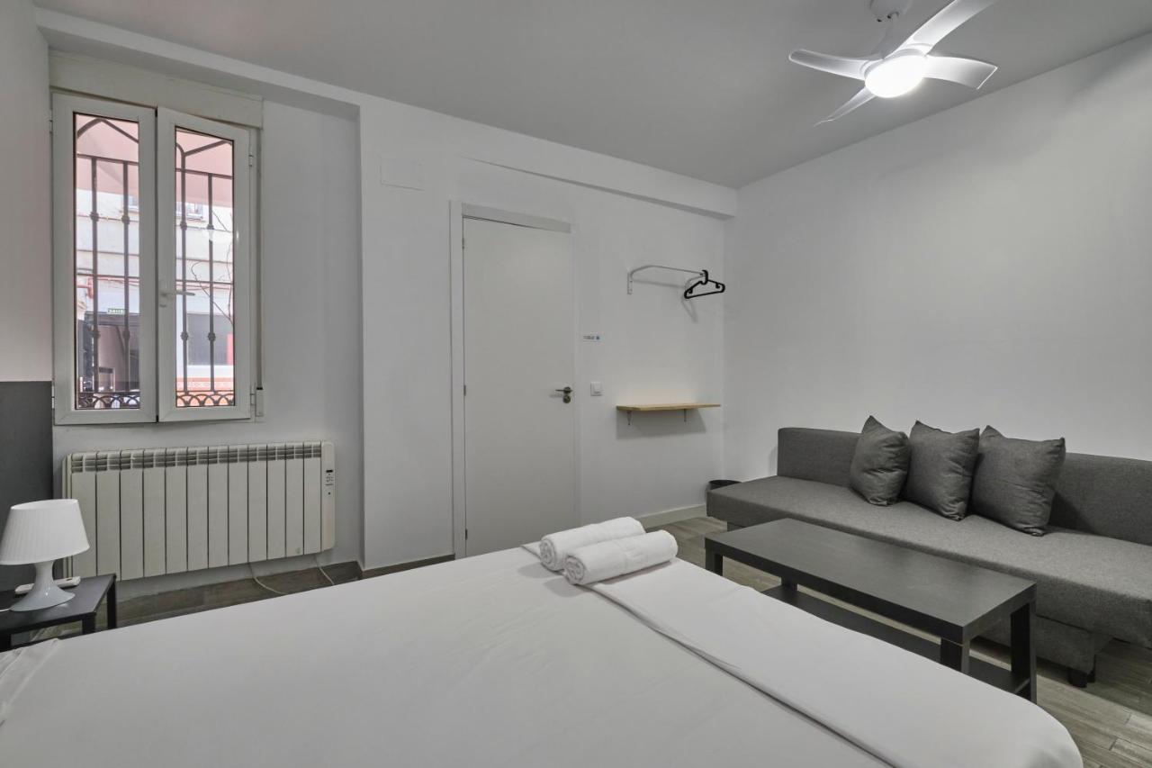 Nunez De Arce Homestay *
