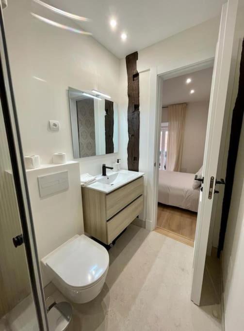 Apartamento Amazing&elegant Apt 7pax En C/jesus Y Maria/centro Madrid