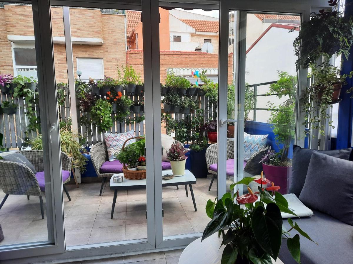 Loft Con Jardin Сasa de vacaciones *