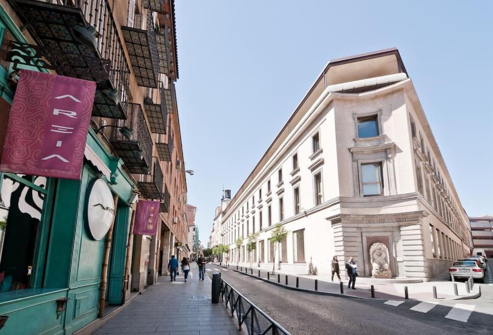 Apartment Hortaleza 72 Buhardilla En Chueca Madrid
