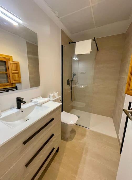 Apartment Centrico Apt 7pax En Anton Martin/centro De *
