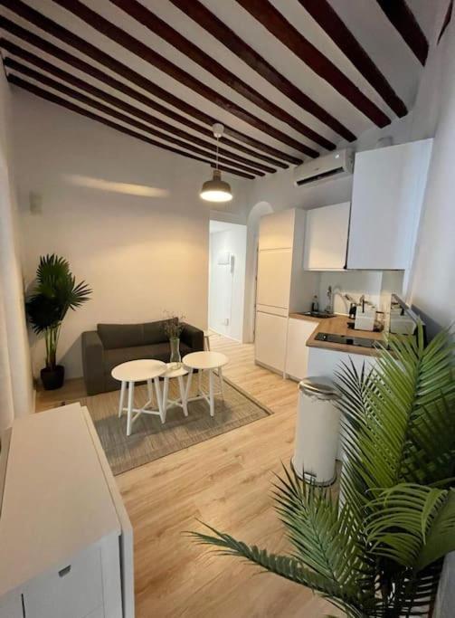 Apartment Centrico Apt 7pax En Anton Martin/centro De