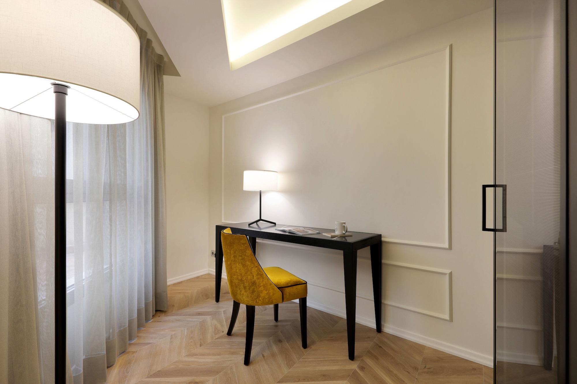 Hotel Eurostars Gran Via 4*