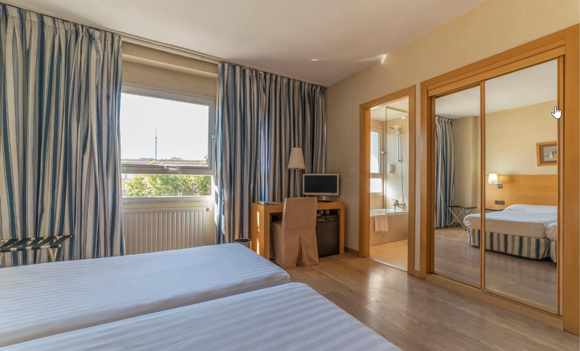 Infanta Mercedes Hotel