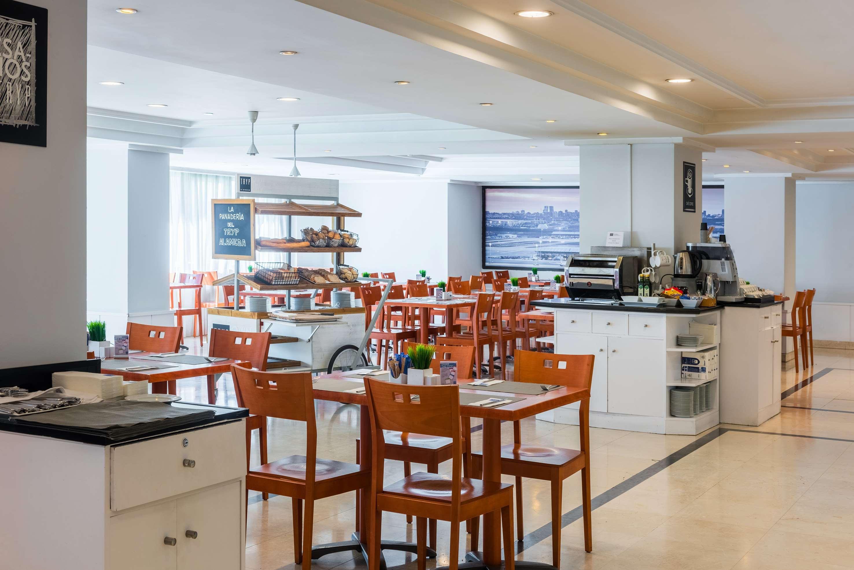 Alameda Aeropuerto, Affiliated By Melia Hotel 4*