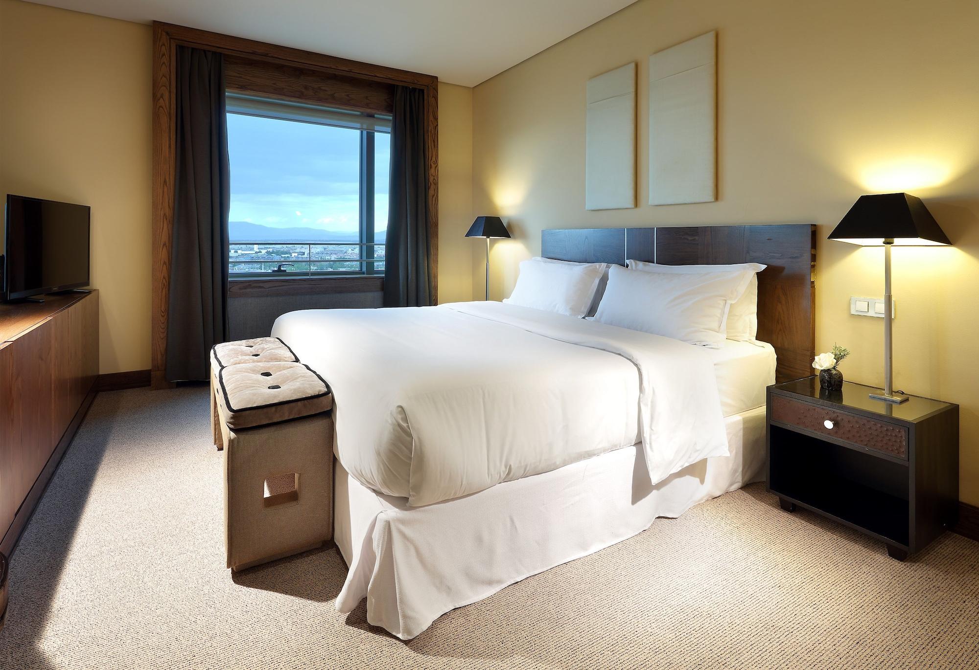 Eurostars Suites Mirasierra Hotel 5*