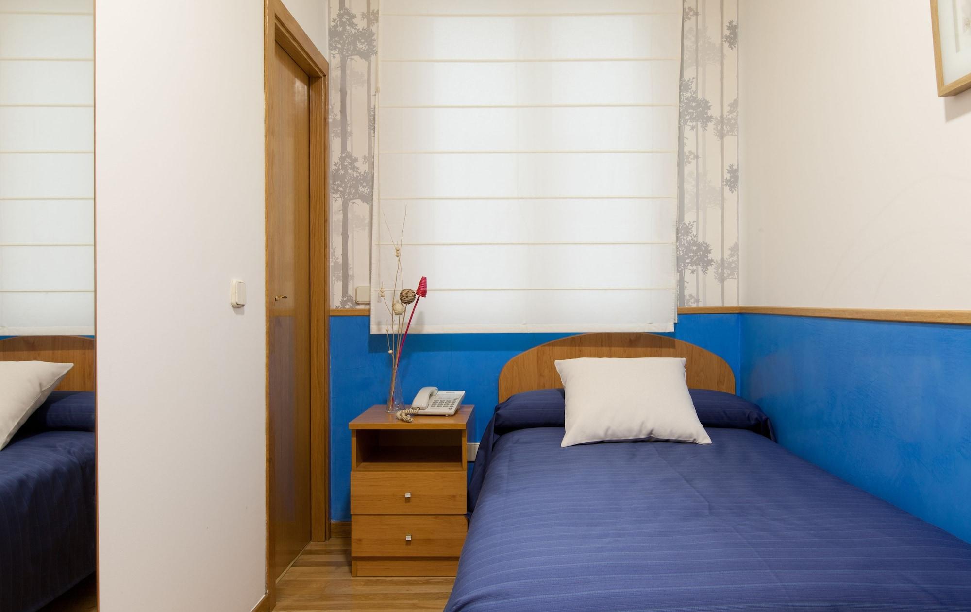 Guest house Montaloya 2*