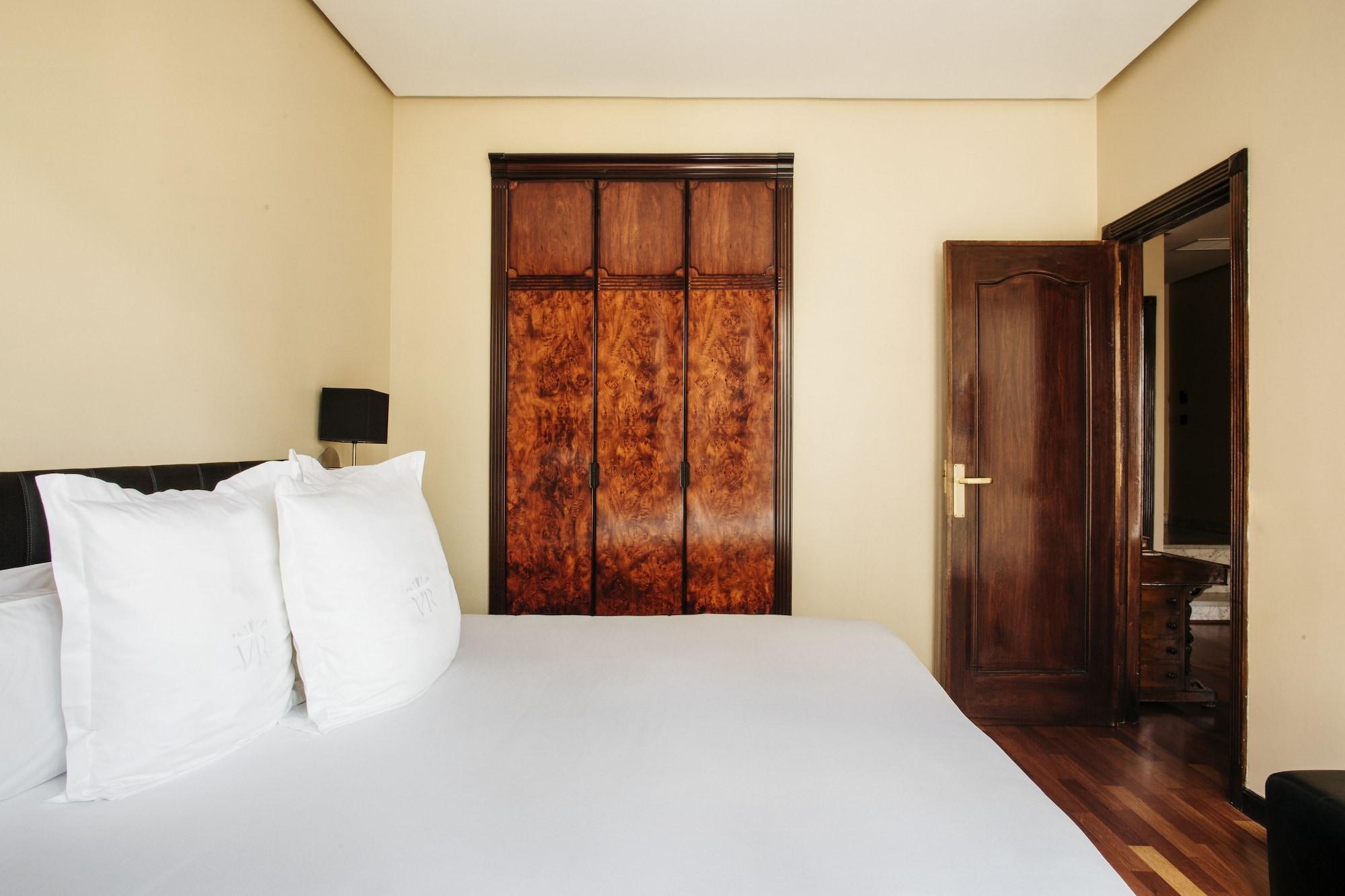 Real, A Member Of Preferred & Hotel