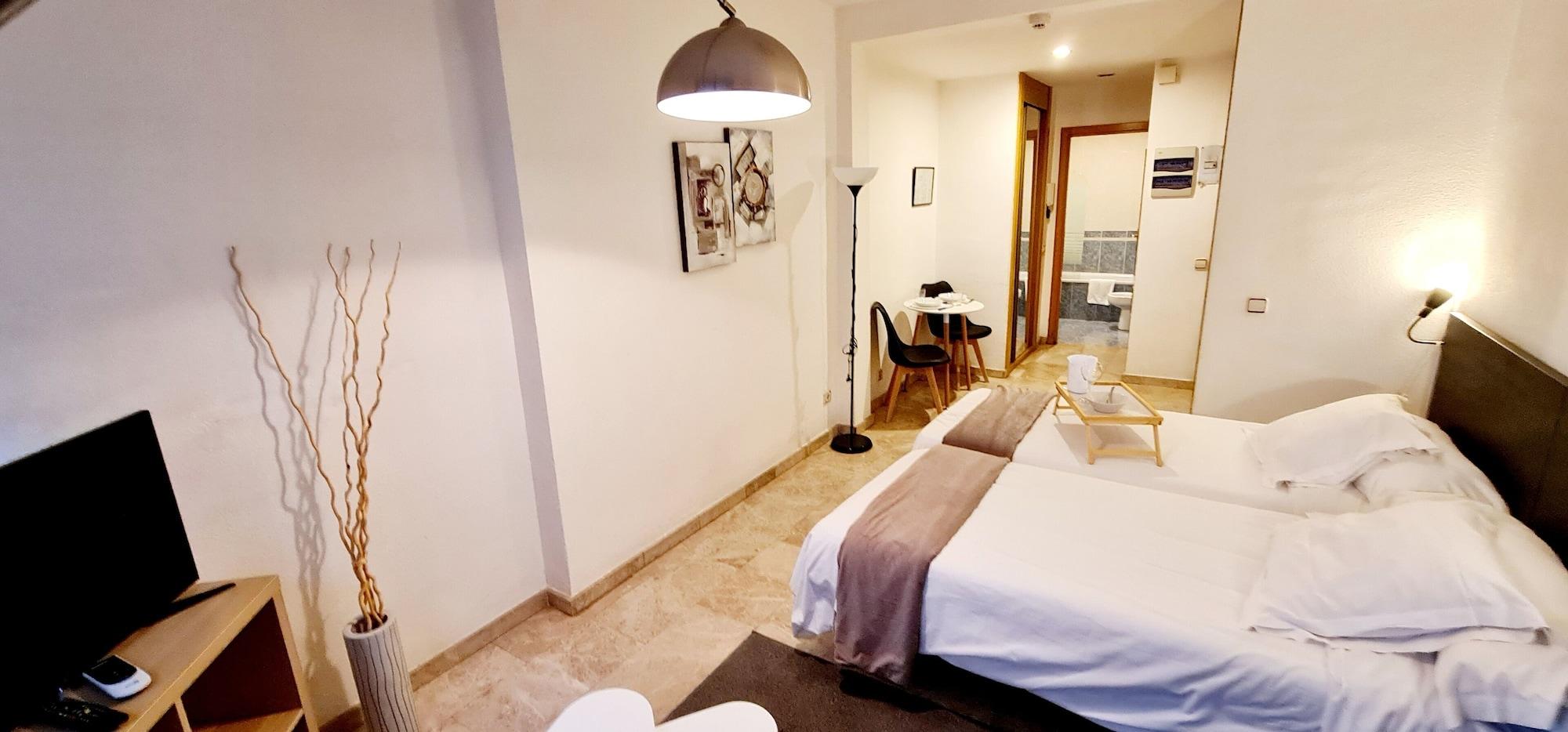 Stylish Aparthotel 3*