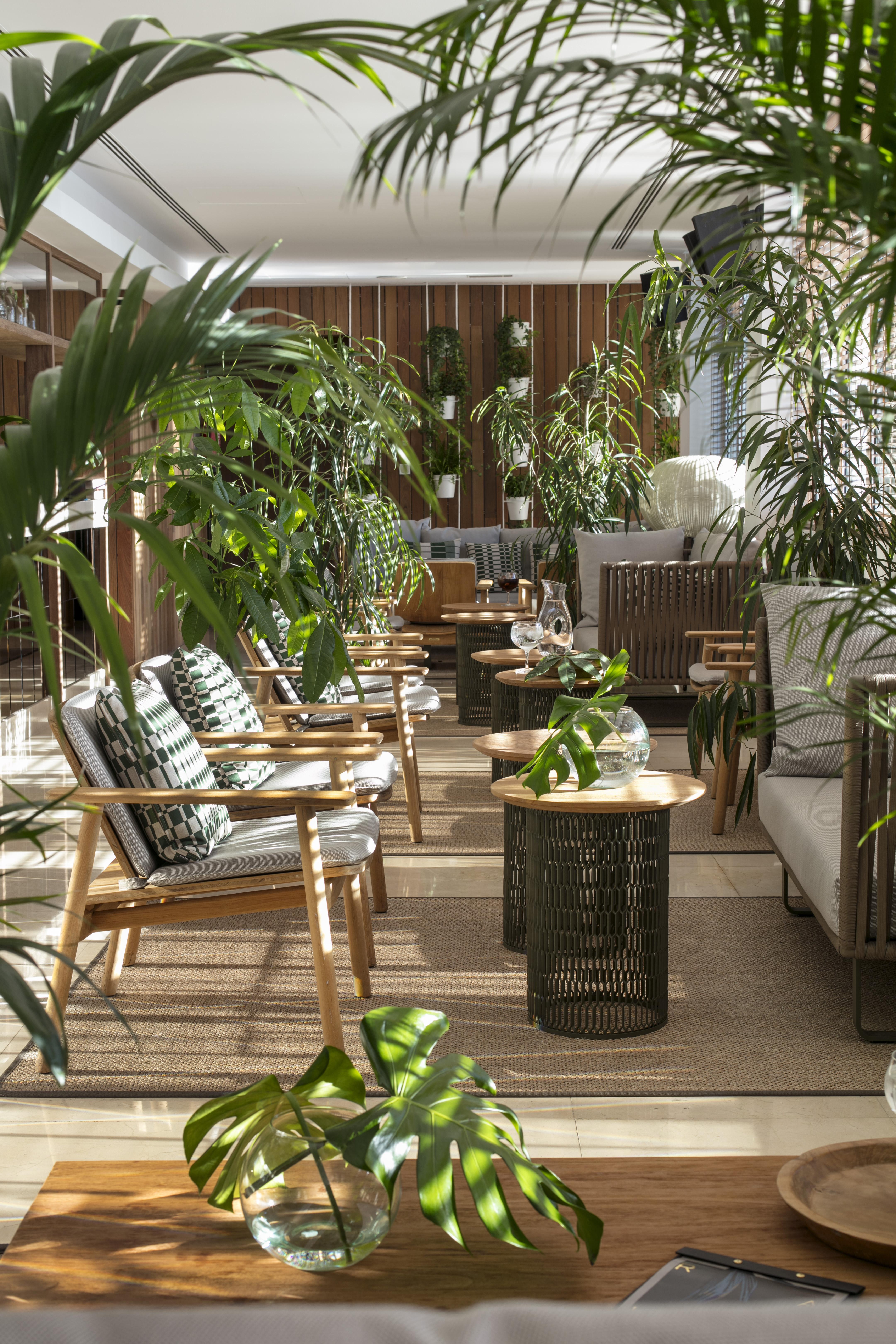 Me Reina Victoria By Melia Hotel