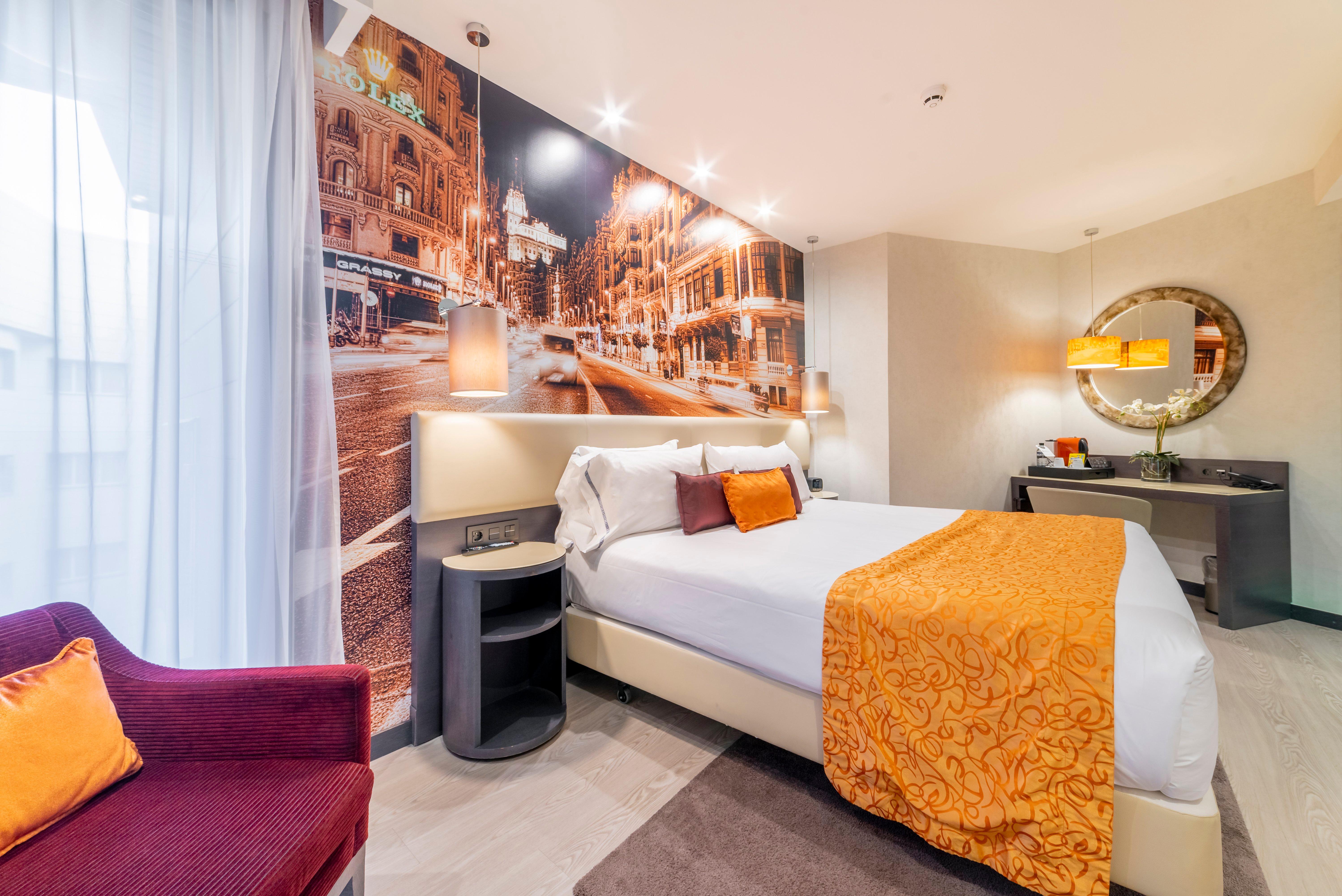 Indigo - Gran Via By Ihg Hotel 4*