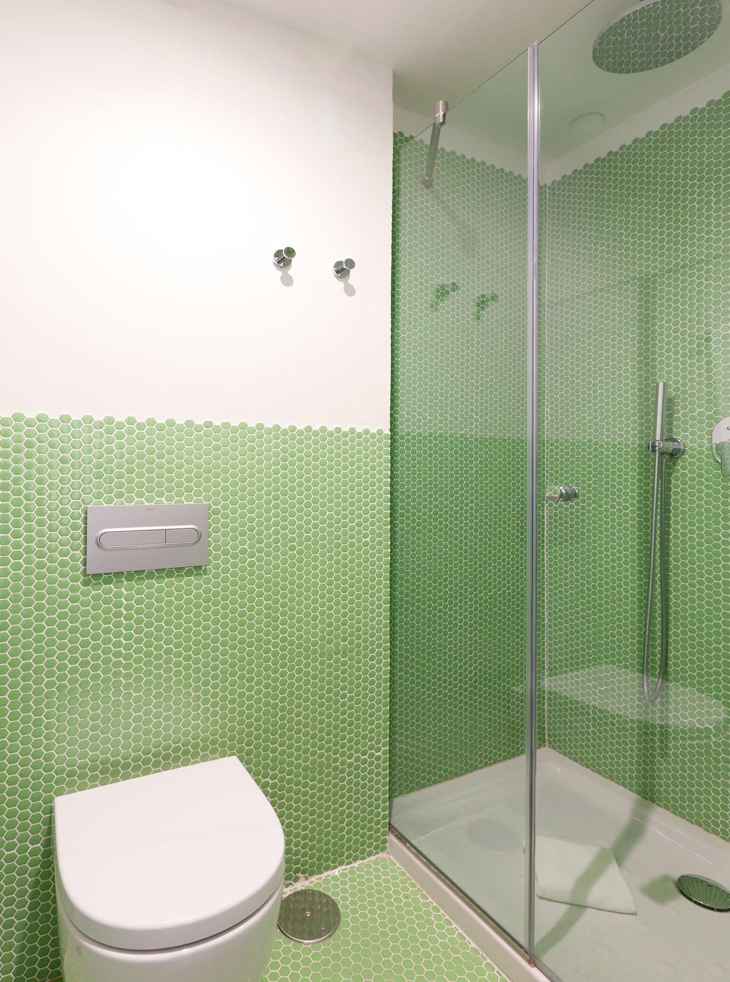 Sleep'n Atocha - B Corp Certified Guest house 2*