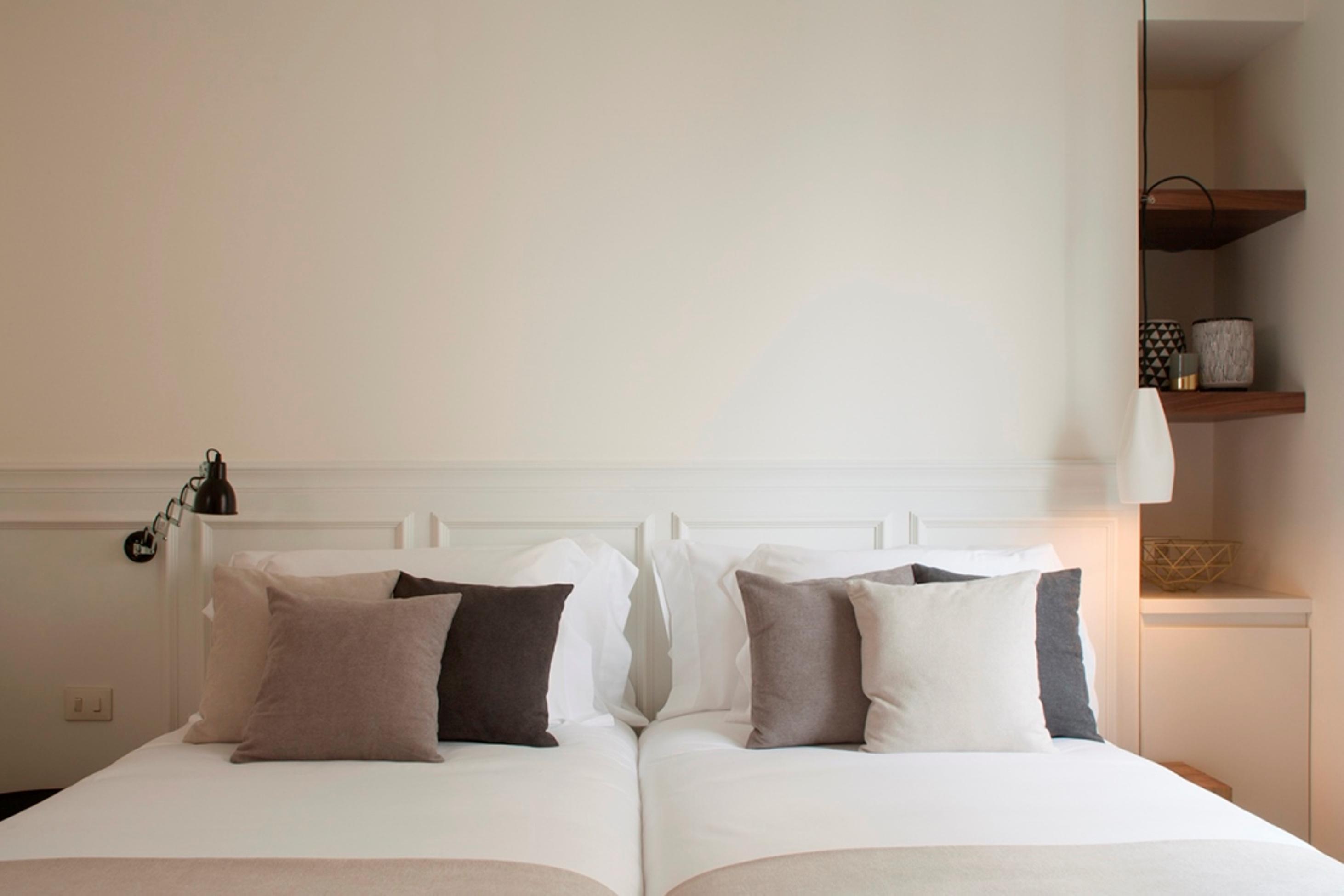 Dear Hotel Madri