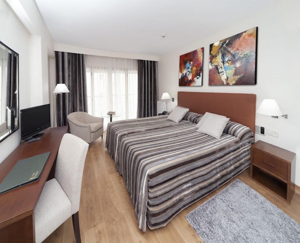 Aparto-hotel Rosales 3* Madri