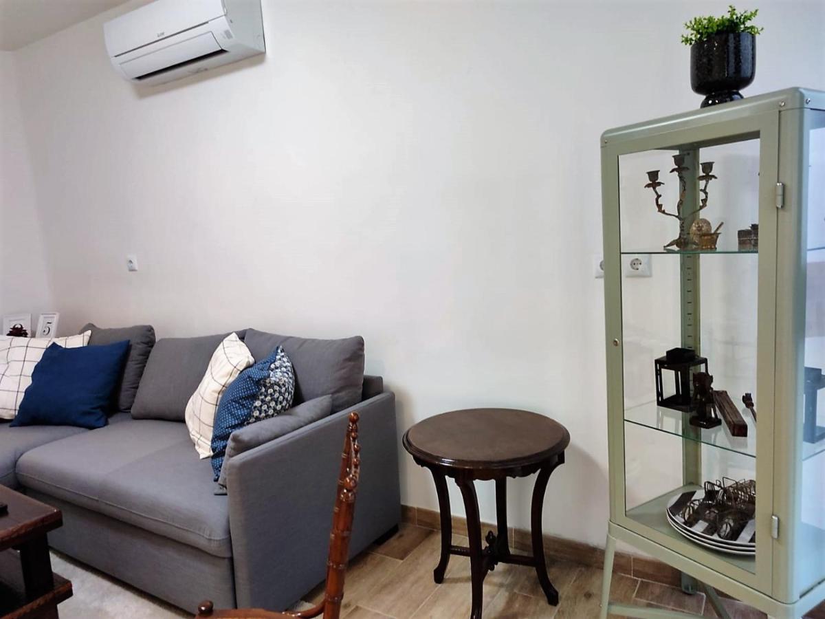 Angy Chueca Gran Via Apartment