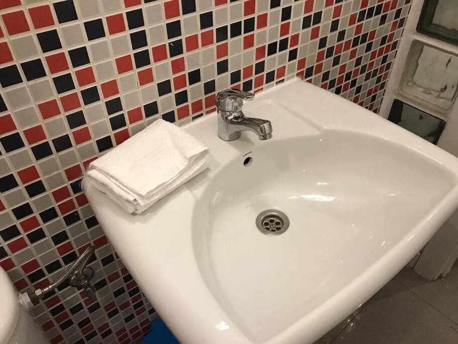 Lejlighed Apartamento En Barrio Multicultural Lavapies