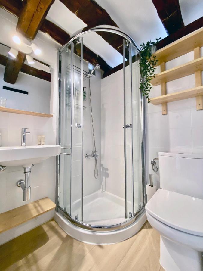Charming Gran Via Attic Lejlighed *