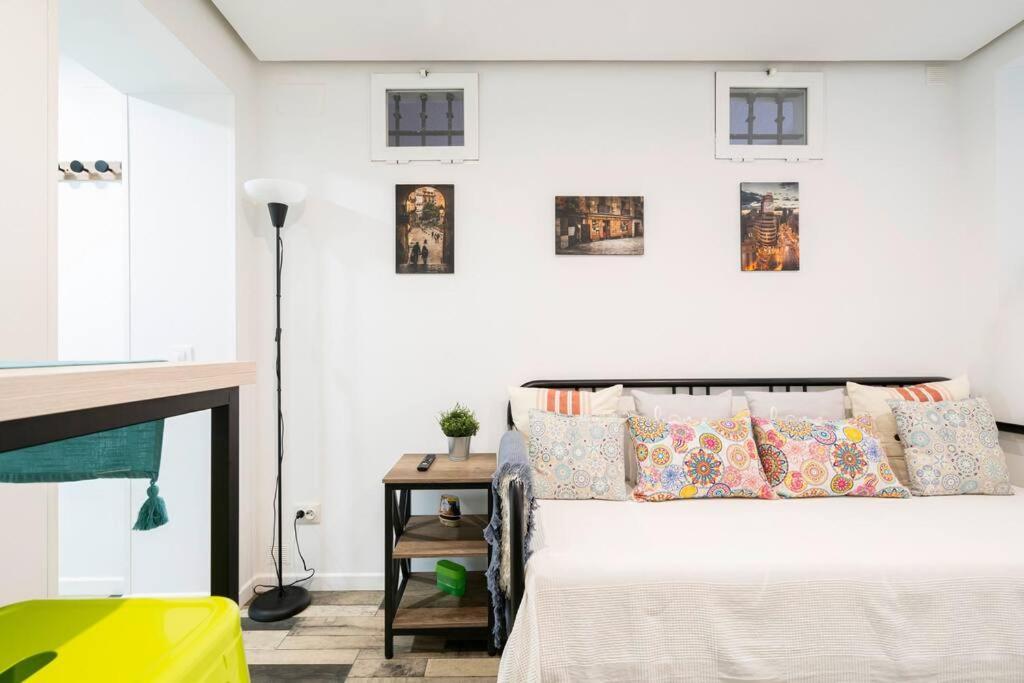 Apartment Beautiful Flat In Lavapies-embajadores *