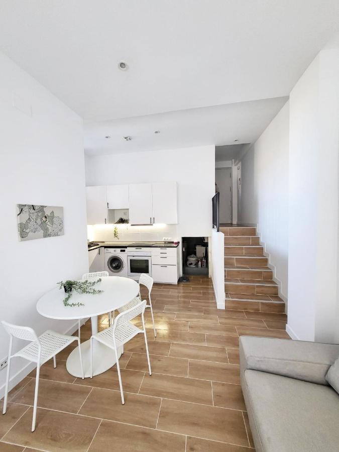 Bonito Piso A 300 M De Metro Garcia Noblejas Lejlighed