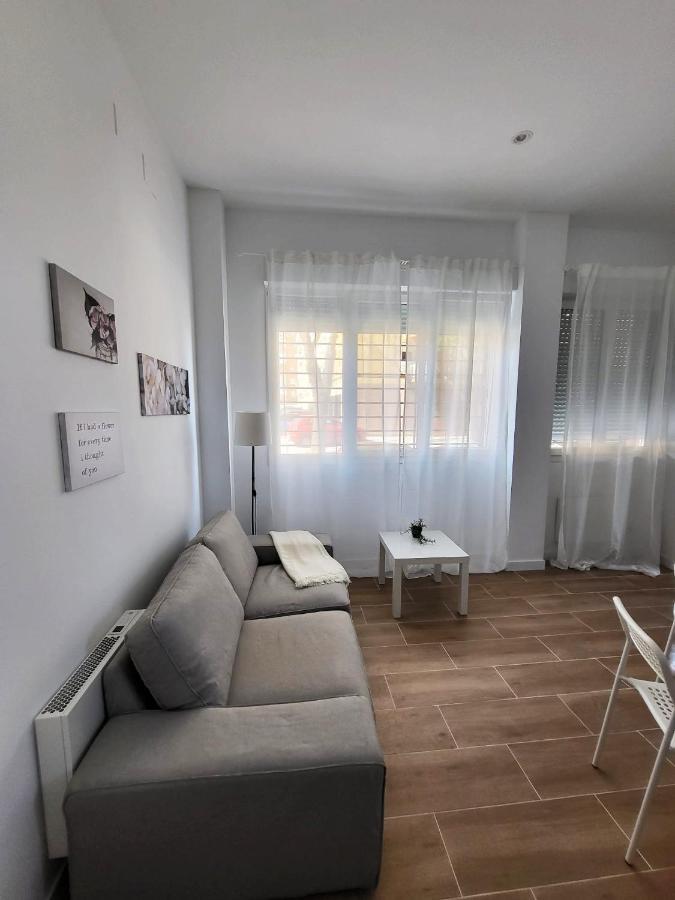 Bonito Piso A 300 M De Metro Garcia Noblejas
