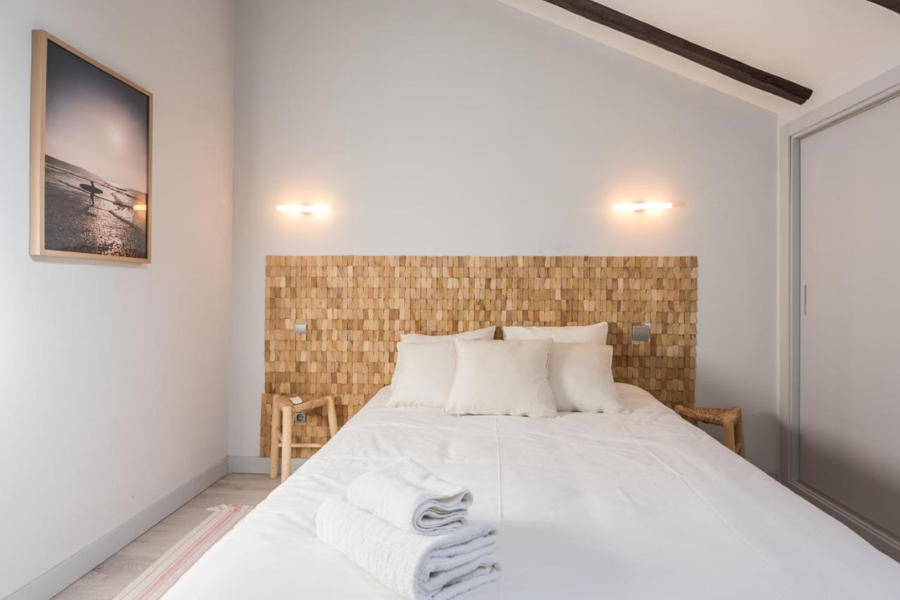 Bohemian 2bedroom Attic In Lavapies Apartment