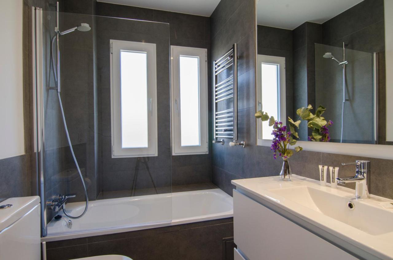 2 Bedrooms 2 Bathrooms Furnished - Bernabeu - Business Area With Terrace - Minty Apartment Madrid
